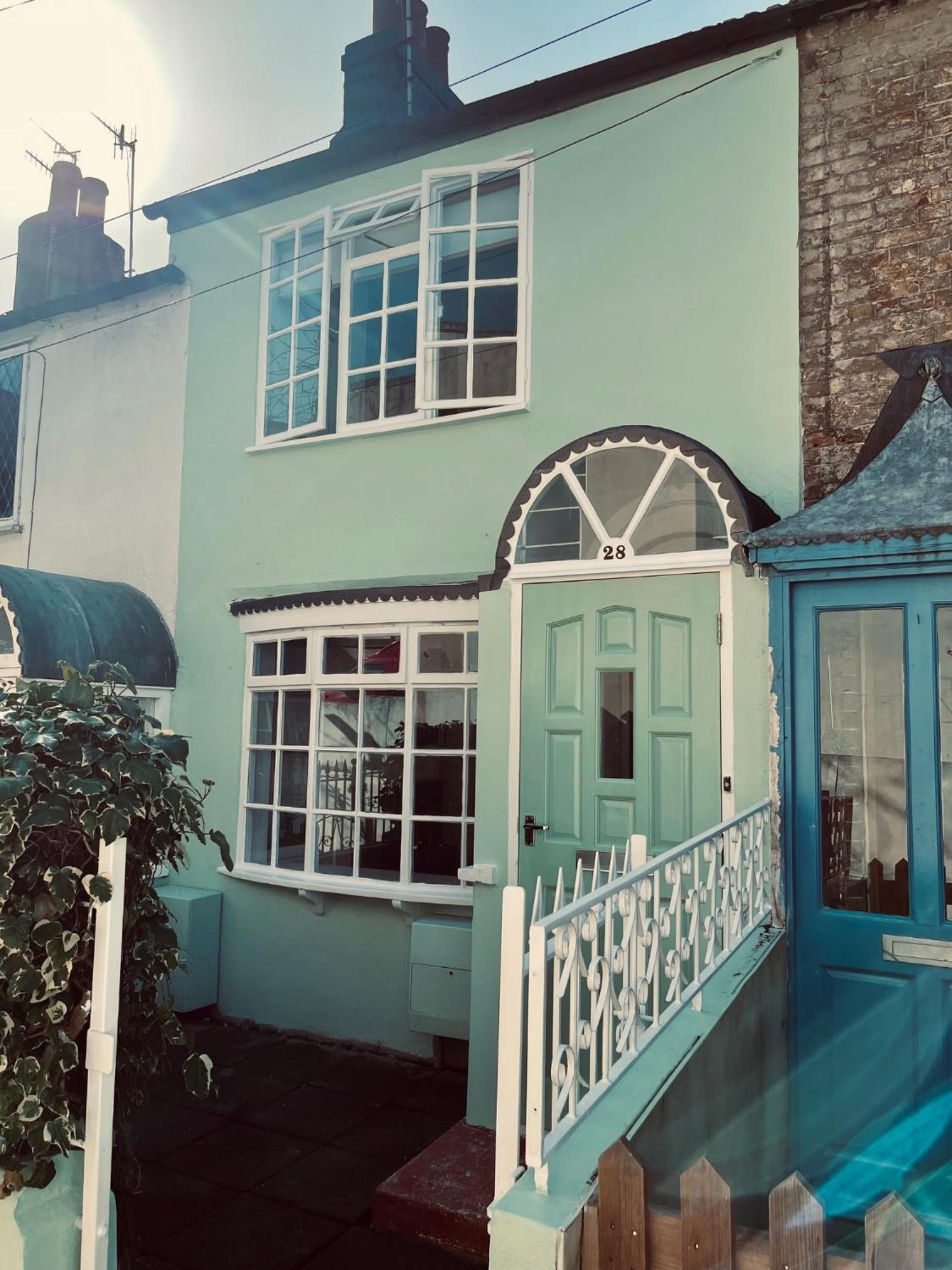 North Laine Sunny Cottage - Parking Available Hove Esterno foto