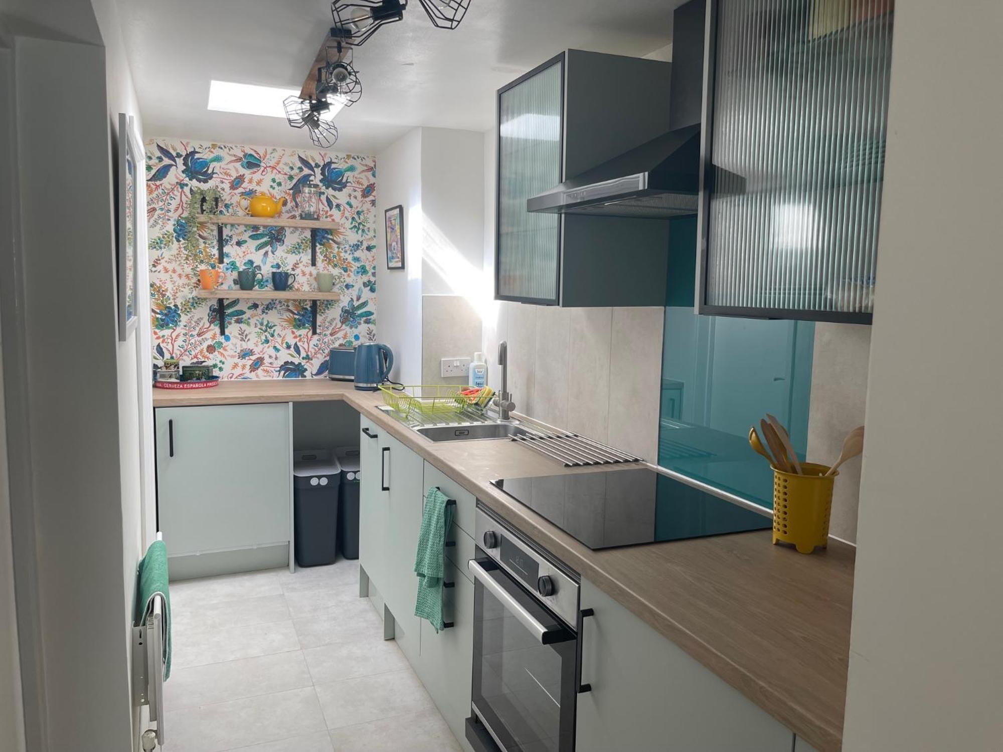 North Laine Sunny Cottage - Parking Available Hove Esterno foto