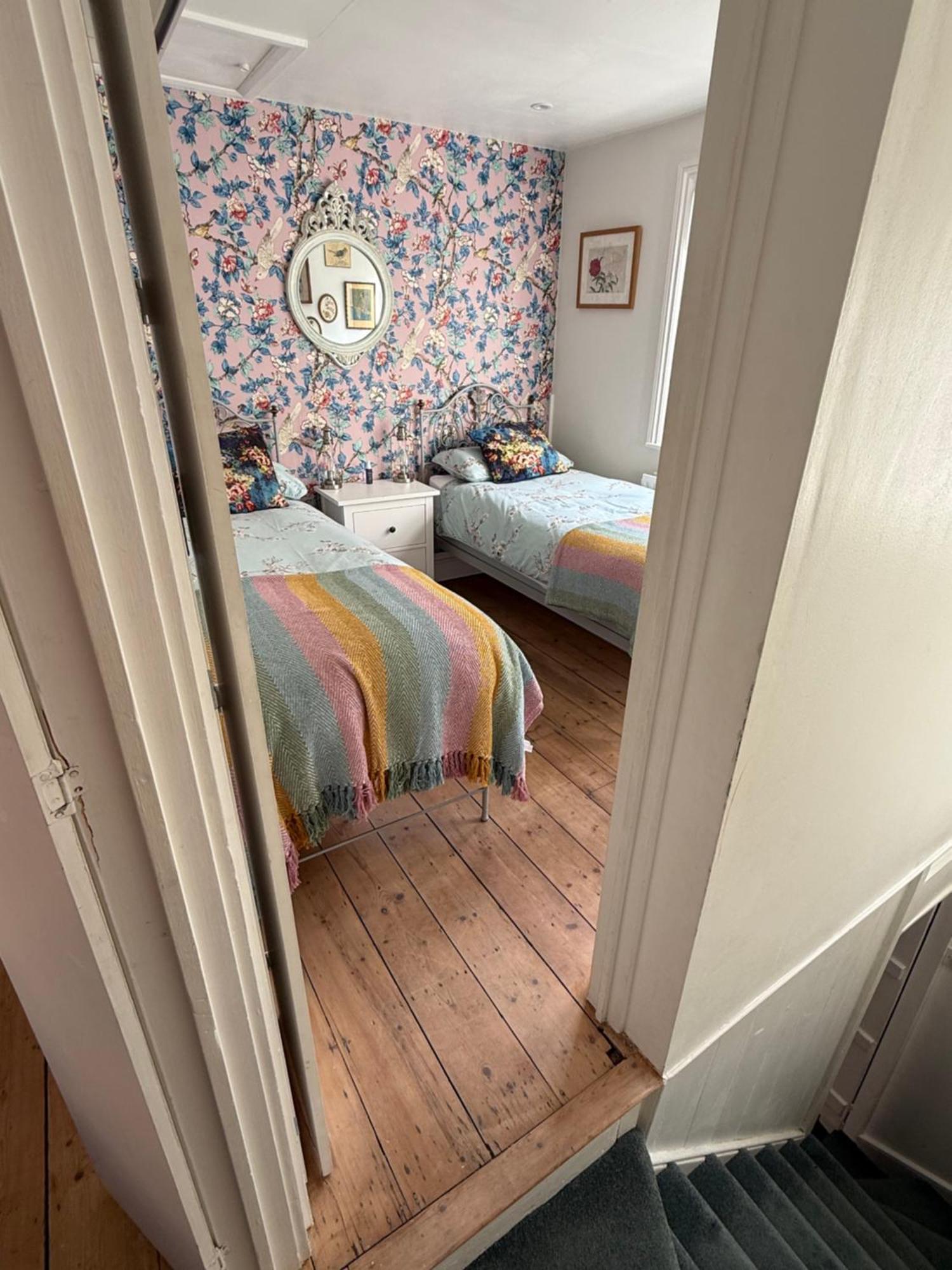North Laine Sunny Cottage - Parking Available Hove Esterno foto