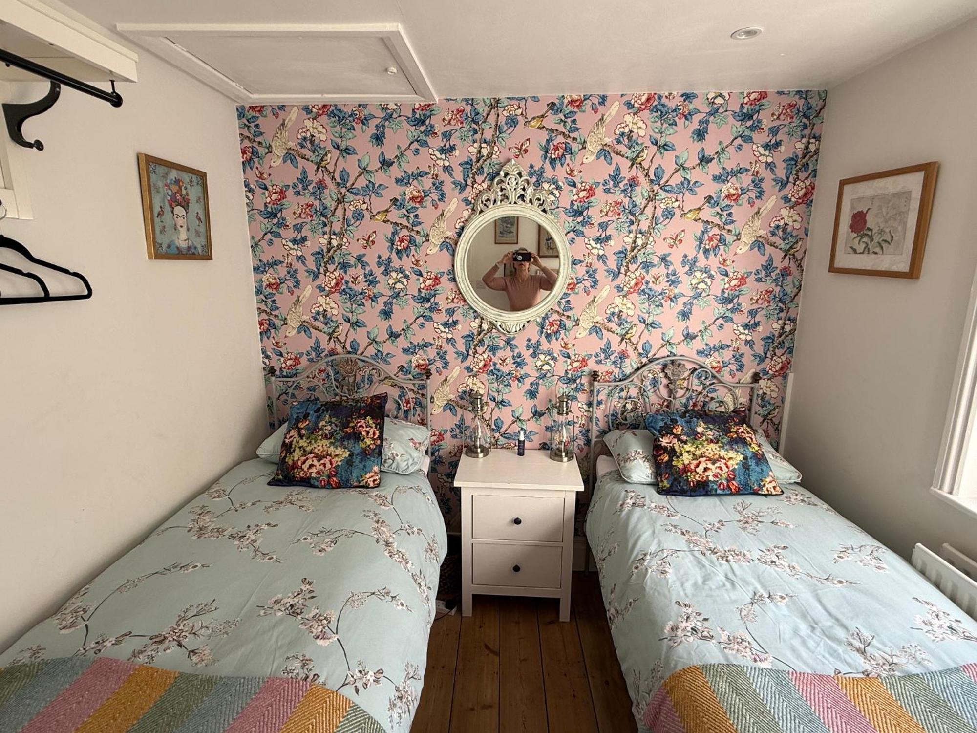 North Laine Sunny Cottage - Parking Available Hove Esterno foto